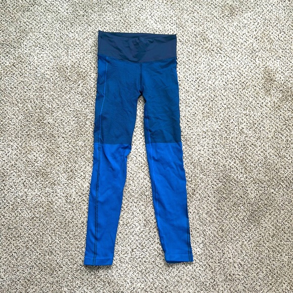 Athleta Pants - Athleta Flurry Colorblock Base Layer Textured Ribbed Tights